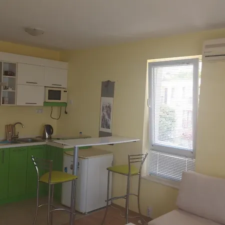 Apartment Gliko With A Pool Byala (Varna)